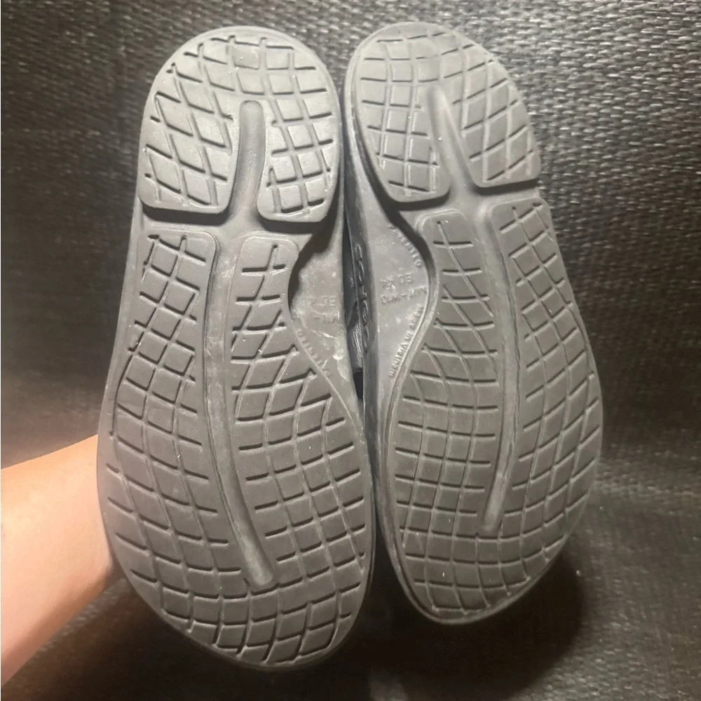 Oofas original sport flip flops